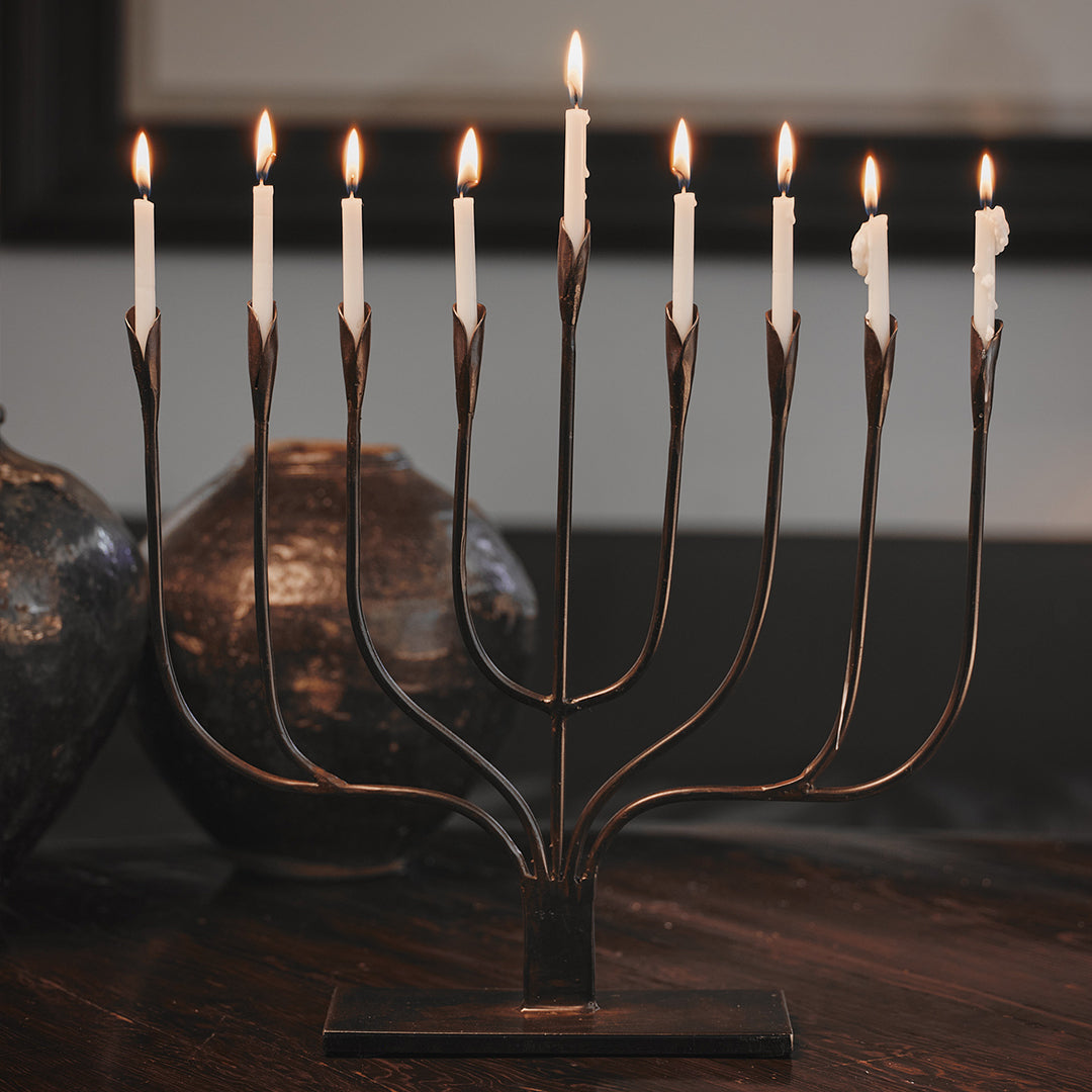 Menorah Jan Barboglio
