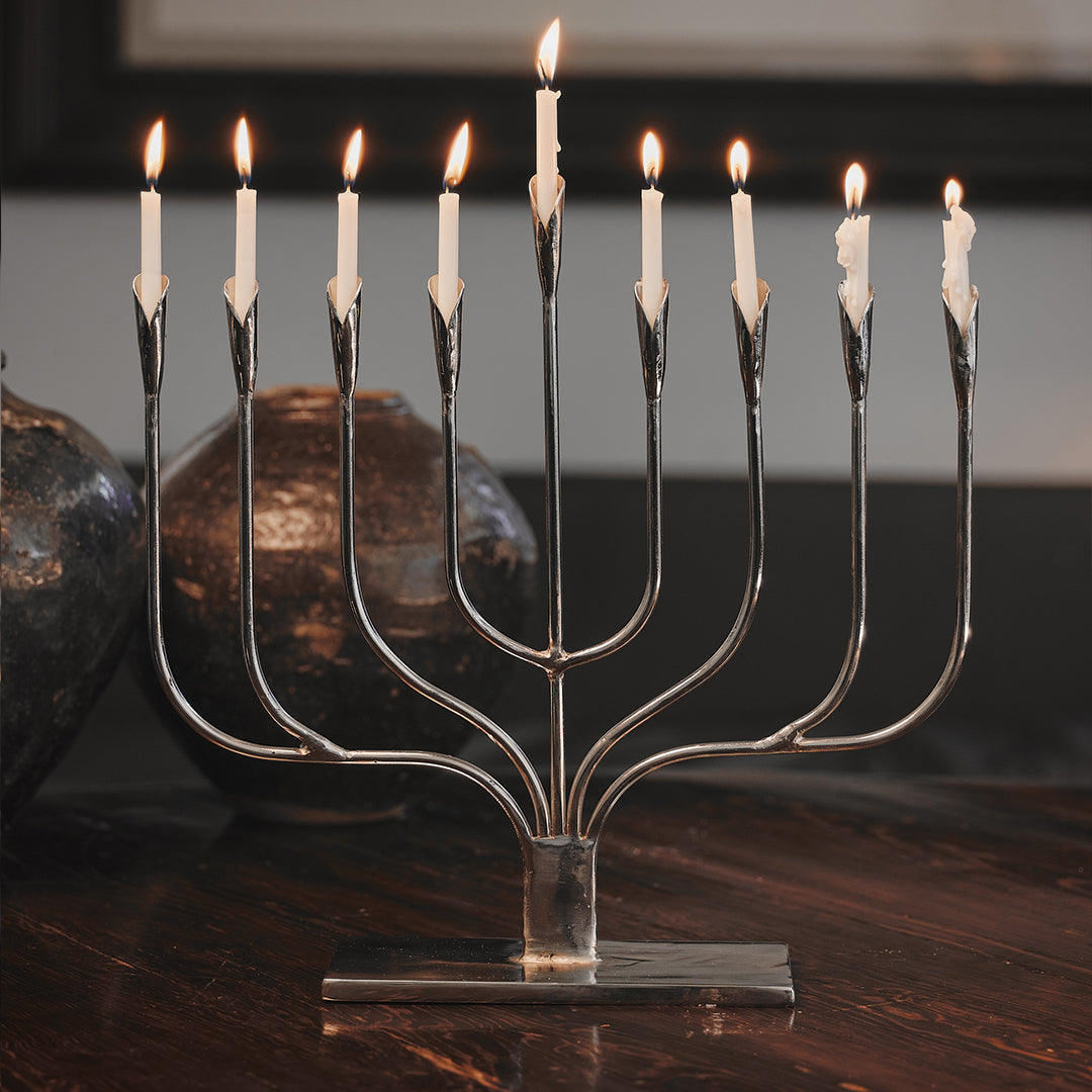 Menorah Jan Barboglio