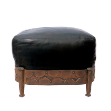 Nelson Ottoman