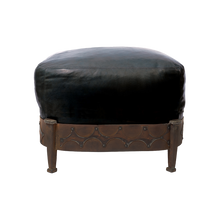 Nelson Ottoman