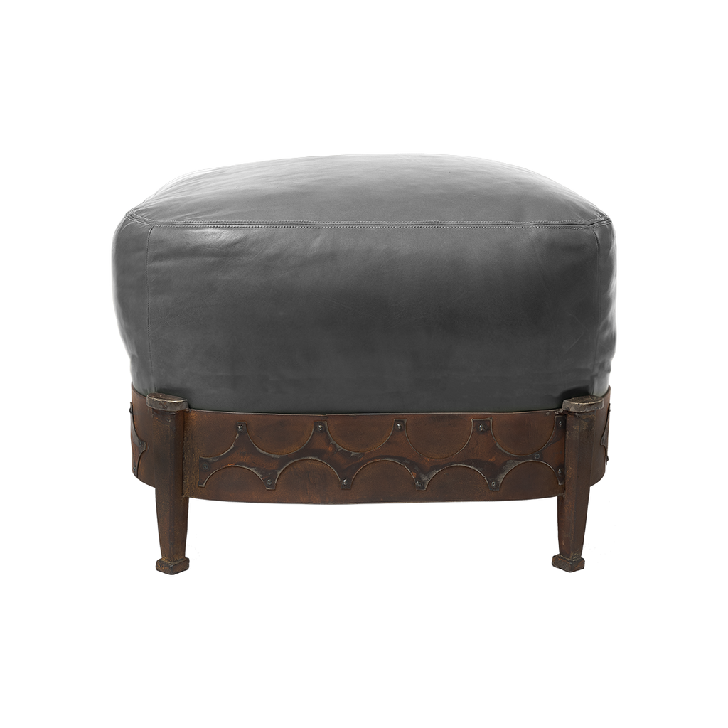 Nelson Ottoman